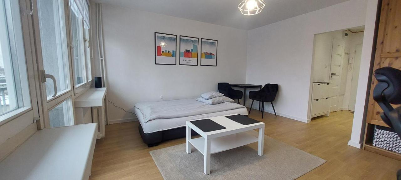 קטוביץ Apartament Koszutka - 100M Od Spodka מראה חיצוני תמונה